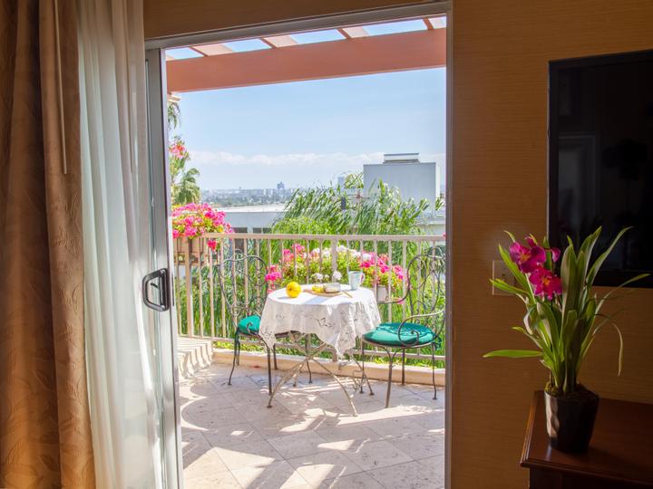 Best Western Plus Sunset Plaza Hotel | West Hollywood, CA | 21