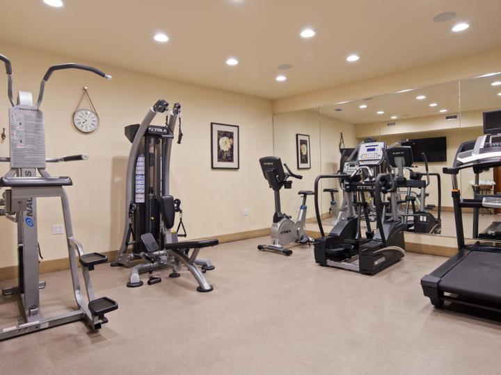 Best Western Plus Sunset Plaza Hotel | West Hollywood, CA | 9