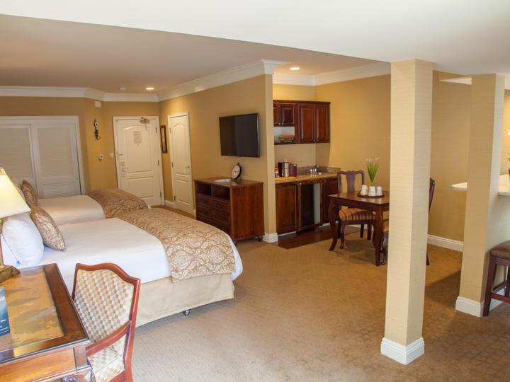 Best Western Plus Sunset Plaza Hotel | West Hollywood, CA | 7