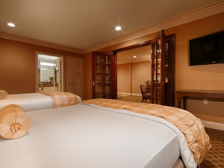 Best Western Plus Sunset Plaza Hotel | West Hollywood, CA | 17